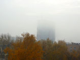 В некоторых районах Москвы и Московской области в понедельник утром все еще ощущается запах гари и в воздухе стоит дымка
