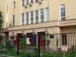 Первый в Москве памятник Вахтангову открыли перед театральным институтом им. Щукина Первый в Москве памятник Вахтангову открыли перед театральным институтом им. Щукина