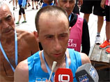 Лидера марафона в Буэнос-Айресе хотели выгнать с трассы, приняв за хулигана