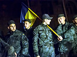 Девушку из России заподозрили в организации бунта украинских срочников у администрации Порошенко Девушку из России заподозрили в организации бунта украинских срочников у администрации Порошенко