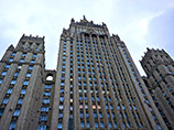 В Министерстве иностранных дел России опровергли информацию о том, что глава МИДа Сергей Лавров договорился с госсекретарем США Джоном Керри о сотрудничестве в сфере обмена разведданными для совместной борьбы с "Исламским государством" В Министерстве иностранных дел России опровергли информацию о том, что глава МИДа Сергей Лавров договорился с госсекретарем США Джоном Керри о сотрудничестве в сфере обмена разведданными для совместной борьбы с "Исламским государством"