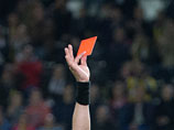 Футбольный матч в Аргентине отменили из-за 12 красных карточек