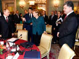 В рамках саммита АСЕМ Путин, Порошенко и зарубежные лидеры обсудили украинский кризис. Ренци оценил конструктив, Меркель не увидела прорыва