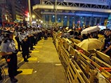 Полиция атаковала протестующих в Гонконге, десятки пострадавших