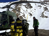  Непале из-за метели и снежных лавин спасателям пришлось прервать поиски альпинистов, пропавших в районе Аннапурны