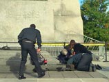 В среду подданный Канады Мишель Зехаф Бибо, 1982 года рождения, открыл стрельбу у мемориала канадцам, погибшим в годы первой мировой войны. Он убил солдата почетного караула, а позже был застрелен полицейскими