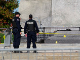 Мужчину задержали при попытке проникнуть к военному мемориалу в Оттаве, где премьер-министр Канады возлагал цветы в память об убитом солдате