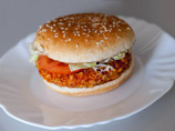 Два голландца разыграли "пищевых снобов", предложив на гастрономическом съезде еду из McDonald's (ВИДЕО)