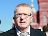 Владимир Жириновский, по данным СМИ, до 18 лет носил фамилию отца - Эдельштейн Владимир Жириновский, по данным СМИ, до 18 лет носил фамилию отца - Эдельштейн