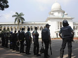 Верховный суд Бангладеш поддержал в понедельник, 3 ноября, смертный приговор, вынесенный одному из лидеров крупнейшей в стране исламистской партии "Джамаат-и Ислами" Мохаммаду Камаруззаману, выполнявшему в ней функции заместителя руководителя
