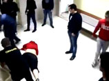 Двое отстраненных от службы после драки в Минводах полицейских вернулись на службу Двое отстраненных от службы после драки в Минводах полицейских вернулись на службу