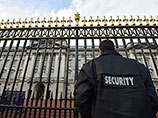 В Лондоне задержали экстремистов, планировавших покушение на королеву Елизавету, сообщает Sun