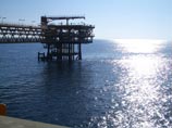 Нефть немного подорожала после известий о росте экспорта китайских товаров Нефть немного подорожала после известий о росте экспорта китайских товаров