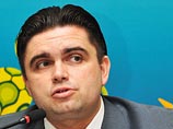 Лубковский говорит только о подконтрольных сепаратистам территориях на Донбассе, не имея ввиду Крым, который Киев считает "аннексированным" Лубковский говорит только о подконтрольных сепаратистам территориях на Донбассе, не имея ввиду Крым, который Киев считает "аннексированным"