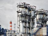 Принадлежащий "Газпром нефти" НПЗ в Капотне, обеспечивающий поставку 40% бензина и других нефтепродуктов на столичный рынок, может быть остановлен на 90 дней из-за выбросов химикатов в атмосферу Принадлежащий "Газпром нефти" НПЗ в Капотне, обеспечивающий поставку 40% бензина и других нефтепродуктов на столичный рынок, может быть остановлен на 90 дней из-за выбросов химикатов в атмосферу