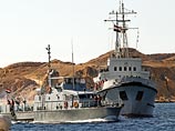 Корабль ВМС Египта вступил в бой с террористами в Средиземном море: четыре катера потоплены, в плен взяты 32 боевика
Корабль ВМС Египта вступил в бой с террористами в Средиземном море: четыре катера потоплены, в плен взяты 32 боевика
