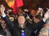 Мэр румынского города Сибиу побеждает на выборах президента, премьер-министр уже поздравил его Мэр румынского города Сибиу побеждает на выборах президента, премьер-министр уже поздравил его