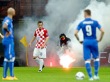 В Милане из-за поведения болельщиков остановили матч Италия - Хорватия 