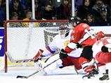Молодежная сборная России потерпела крупное поражение в четвертом матче суперсерии против сборных канадских юниорских лиг. Встреча, состоявшаяся в понедельник в Кингстоне, завершилась со счетом 5:1 в пользу сборной хоккейной лиги провинции Онтарио