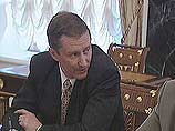 Секретарь Совета безопасности РФ Сергей Иванов сегодня прибыл в Улан-Батор с официальным визитом Секретарь Совета безопасности РФ Сергей Иванов сегодня прибыл в Улан-Батор с официальным визитом