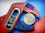 "Экономические показатели подтверждают: санкции, которые мы с европейцами ввели, сильно ударили по России. Однако пока они не помогли изменить ситуацию", - заявил высокопоставленный представитель администрации США
