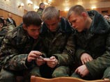 В Минобороны РФ опровергли санкции против Apple: военнослужащим можно пользоваться любыми гаджетами, но не везде В Минобороны РФ опровергли санкции против Apple: военнослужащим можно пользоваться любыми гаджетами, но не везде