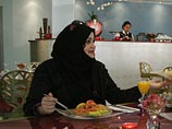В Саудовской Аравии рестораторы отказываются обслуживать женщин - чтобы не допустить разврата