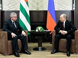 Россия вдвое увеличит объемы дотаций для Абхазии и создаст единый контур обороны, открывающий границы