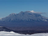 Вулкан Жупановский на Камчатке