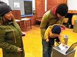 Швейцария на референдуме решает судьбу строгого ограничения иммиграции Швейцария на референдуме решает судьбу строгого ограничения иммиграции