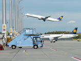 Авиакомпания Lufthansa сообщила, какие авиарейсы будут отменены из-за двухдневной забастовки пилотов