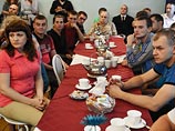 В Госдуме предлагают не давать денег беженцам, которые отлынивают от работы В Госдуме предлагают не давать денег беженцам, которые отлынивают от работы