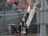 Четыреста членов российского экипажа французского вертолетоносца Mistral , который по контракту должен быть передан РФ, останутся на судоверфи во Франции до тех пор, пока не будет принято окончательное решение о судьбе этих кораблей Четыреста членов российского экипажа французского вертолетоносца Mistral , который по контракту должен быть передан РФ, останутся на судоверфи во Франции до тех пор, пока не будет принято окончательное решение о судьбе этих кораблей