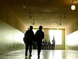 В Забайкалье 10-летняя девочка продолжает учиться в гарнизонной школе вместе со своими насильниками В Забайкалье 10-летняя девочка продолжает учиться в гарнизонной школе вместе со своими насильниками