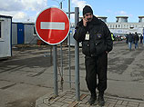 Подросткам, наглядно показавшим наличие проблем с безопасностью у аэропорта Пулково, грозят штрафы до одной тысячи рублей