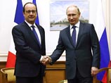 В Москве началась встреча президентов России и Франции Владимира Путина и Франсуа Олланда. Главы двух государств беседуют в правительственном аэропорту "Внуково-2"