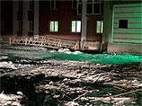 В Оренбурге с высоты упала люлька со строителями: трое погибших