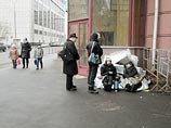 Пикетчиков задержали за попытку установить палатку, чтобы укрыться от непогоды Пикетчиков задержали за попытку установить палатку, чтобы укрыться от непогоды