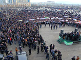После многотысячного митинга в Грозном под лозунгами против террористов и против правозащитников, которые больше внимания уделяют их родственникам, а не жертвам, в столице Чечни подожгли офис Сводной мобильной группы После многотысячного митинга в Грозном под лозунгами против террористов и против правозащитников, которые больше внимания уделяют их родственникам, а не жертвам, в столице Чечни подожгли офис Сводной мобильной группы
