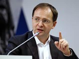Министр культуры России Владимир Мединский заявил в понедельник, 15 декабря, что готов обсудить возможность ограничения голливудских фильмов в российском прокате, если Госдума РФ начнет серьезно рассматривать этот вопрос Министр культуры России Владимир Мединский заявил в понедельник, 15 декабря, что готов обсудить возможность ограничения голливудских фильмов в российском прокате, если Госдума РФ начнет серьезно рассматривать этот вопрос