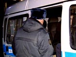 Полиция Санкт-Петербурга ищет мужчину, подозреваемого в жестоком избиении старушки с целью ограбления. Злоумышленник выследил женщину, забиравшую на почте пенсию, и напал на нее в подъезде Полиция Санкт-Петербурга ищет мужчину, подозреваемого в жестоком избиении старушки с целью ограбления. Злоумышленник выследил женщину, забиравшую на почте пенсию, и напал на нее в подъезде