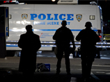 В Нью-Йорке темнокожий мужчина из мести убил двух полицейских, после чего свел счеты с жизнью