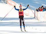 Финская биатлонистка Кайса Мякяряйнен, допустив два промаха на четырех огневых рубежах, стала победительницей масс-старта на 12,5 км на этапе Кубка мира в словенской Поклюке