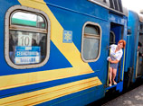Поезда, которые ранее следовали до Симферополя и Севастополя, с субботы будут ходить до границы с полуостровом, говорилось в сообщении. Отмене подлежат и грузоперевозки