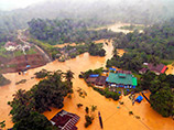 Число жертв наводнений в Малайзии достигло 10 человек, более 200 тысяч эвакуированы