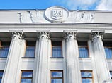 По данным российского агентства, Порошенко "провел встречу на повышенных тонах" и пригрозил несогласным с правительственным проектом бюджета на 2015 год исключением из фракции