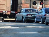 В Подмосковье пассажирский автобус столкнулся с поездом, есть пострадавшие В Подмосковье пассажирский автобус столкнулся с поездом, есть пострадавшие
