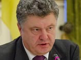Президент Украины Петр Порошенко заявил, что если будет нарушен процесс по мирному решению конфликта в Донбассе, то он может ввести военное положение в стране
