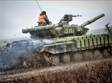 Порошенко планируется передать вооруженным силам Украины почти 100 единиц бронетехники (танки Т-64), а также два вертолета Ми-8 из президентского авиапарка