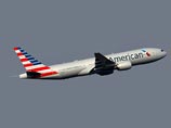 Пассажир American Airlines вышел из себя из-за того, что сотрудники авиакомпании пожелали ему счастливого Рождества. В результате экипаж был вынужден высадить мужчину из самолета в нью-йоркском аэропорту